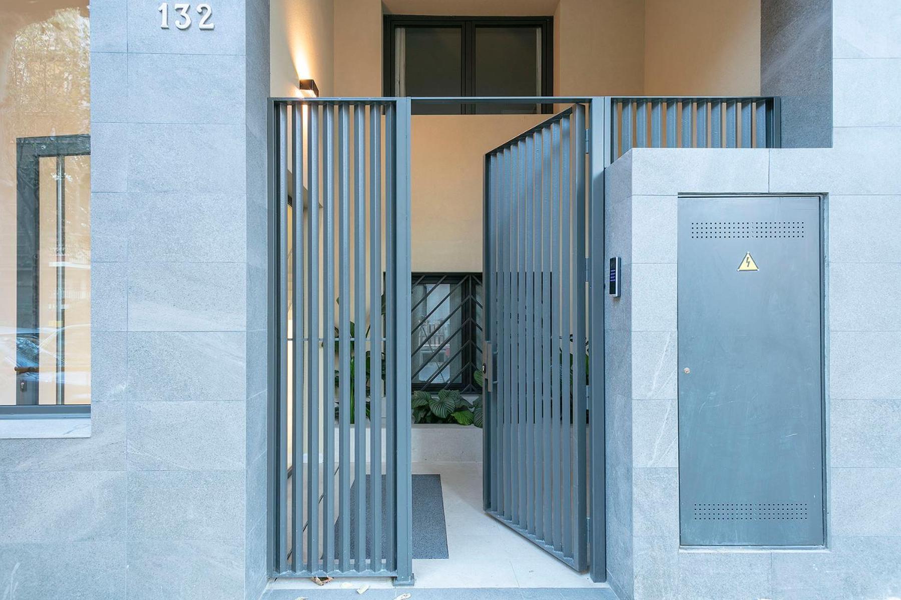 Your Home- Apartment Camp Nou 1 L'Hospitalet de Llobregat Exterior photo