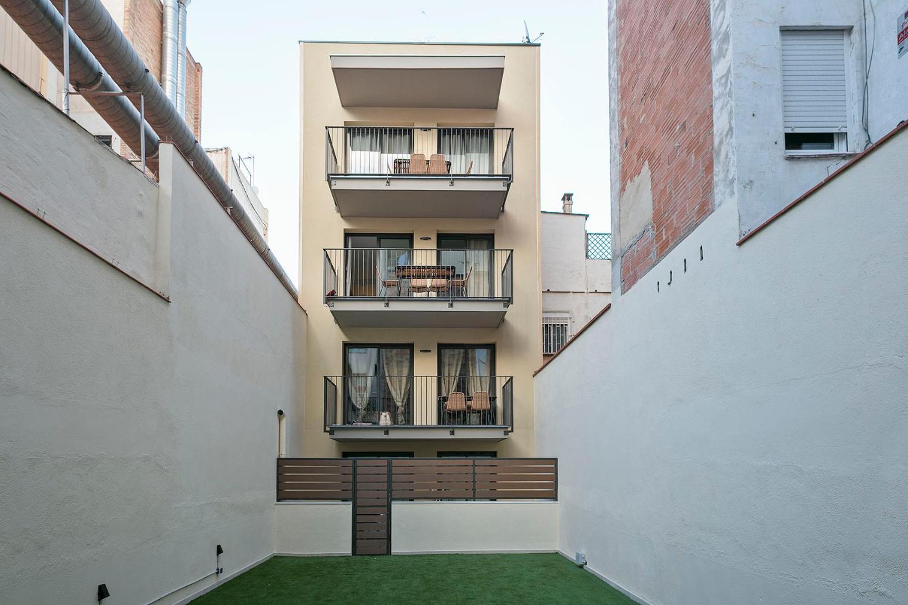 Your Home- Apartment Camp Nou 1 L'Hospitalet de Llobregat Exterior photo